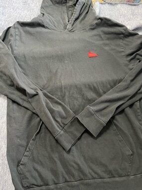 Florence Marine x Men's Long Sleeved Hooded Tee With Hood And Red Flag Logo L